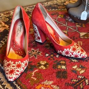 Laura Vita Red Floral Suede Block Heel Pumps